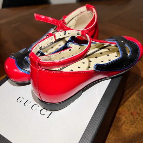 Girls Red and Blue Gucci Flats Size 23 - Picture 1 of 3